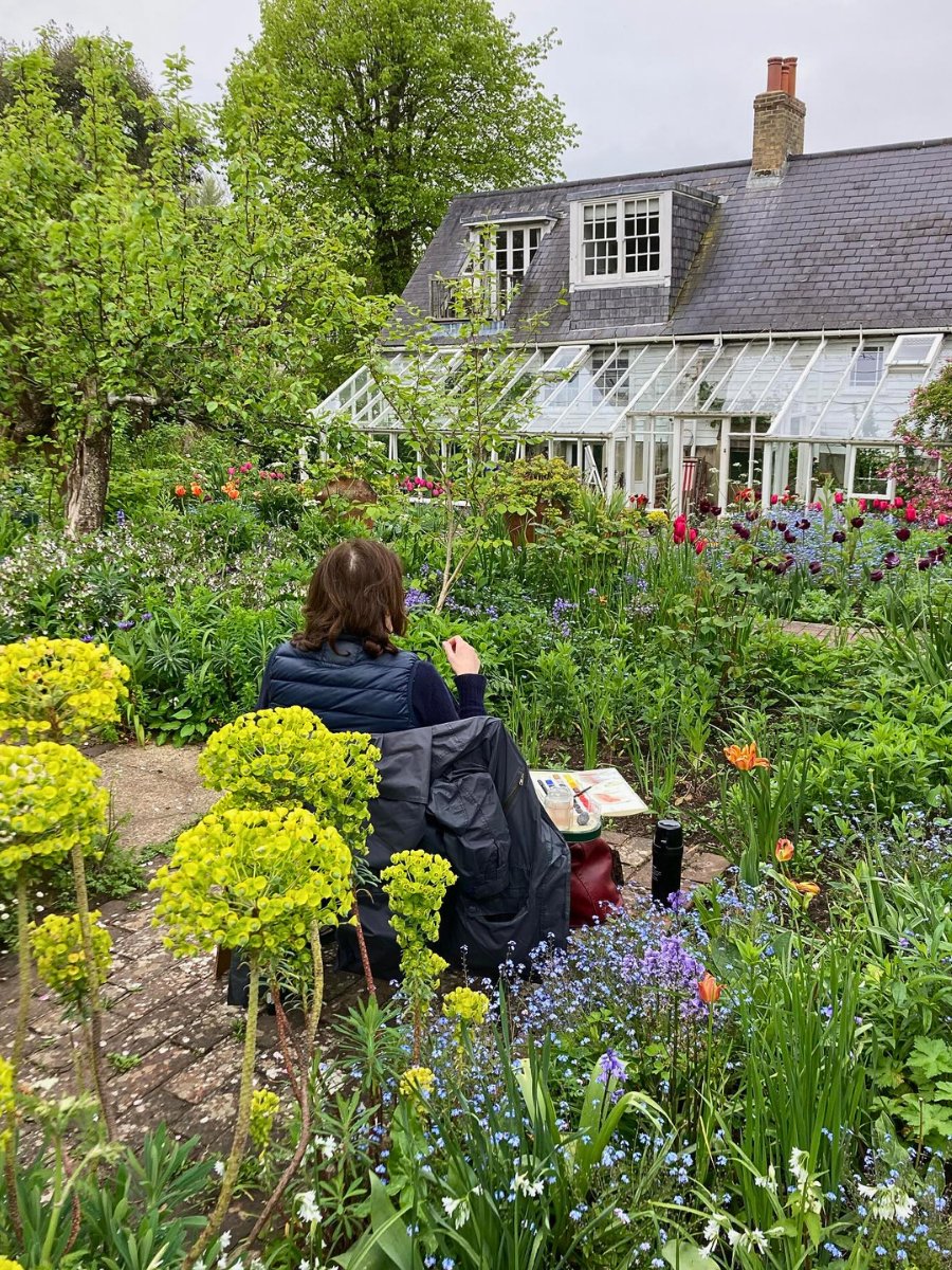 Cottage Gardens Are Whimsically Pleasant Spaces