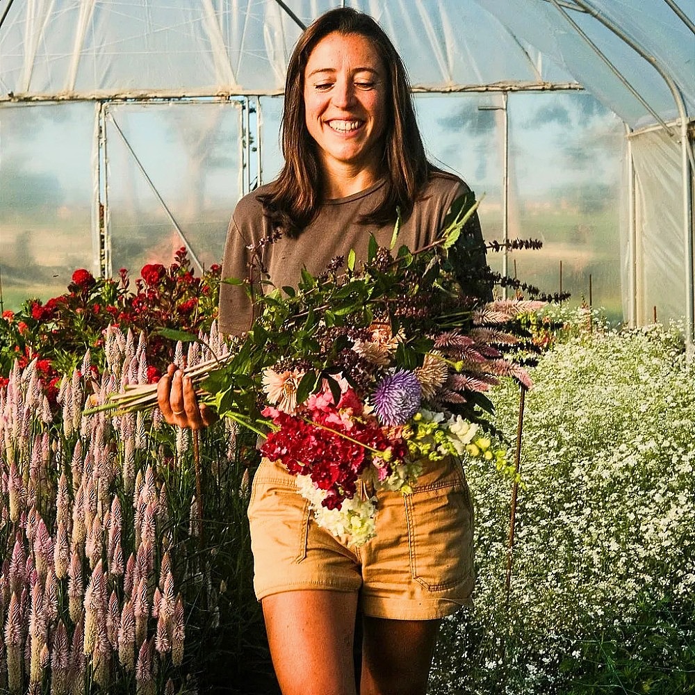 Collectif de la Fleur Fran&ccedil;aise (CFF) Is a French Non-Profit Association Dedicated to the Promotion and Consumption of Locally Grown, Seasonal Cut Flowers in France.