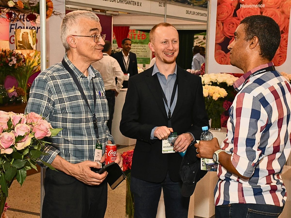 Meilland Is at IFTEX 2026. Visit Them at Their Stand B4.08 to Feel and Experience Their Roses. They Unveil Red Monarch&reg; Meiriposo, Their New Super Premium Red Rose.