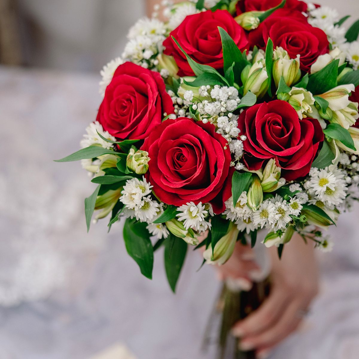 Bridal bouquet using red Star Roses