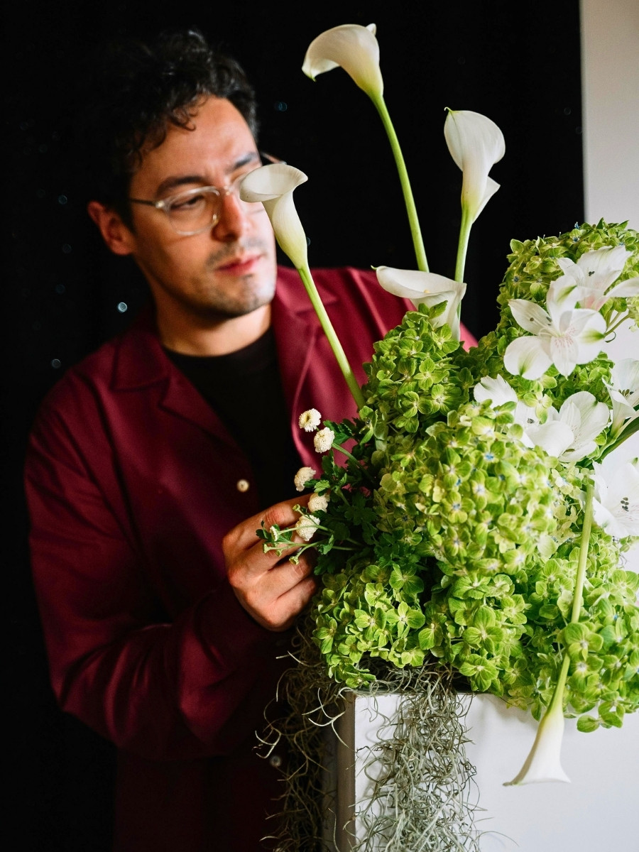 K&ouml;nst Alstroemeria&rsquo;s Two Distinct Calla Lines for Different Market Segments