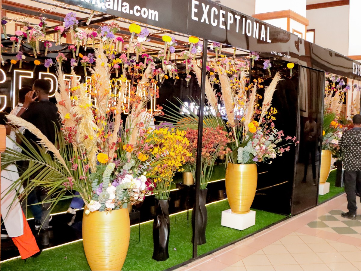 De Ruiter Promoting the Wider Adoption and Use of Anigozanthos (Kangaroo Paw) in Floral Design.