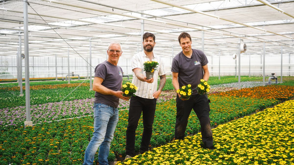 Michael Perry Grower For A Day with Decorum and Van den Berg de Lier