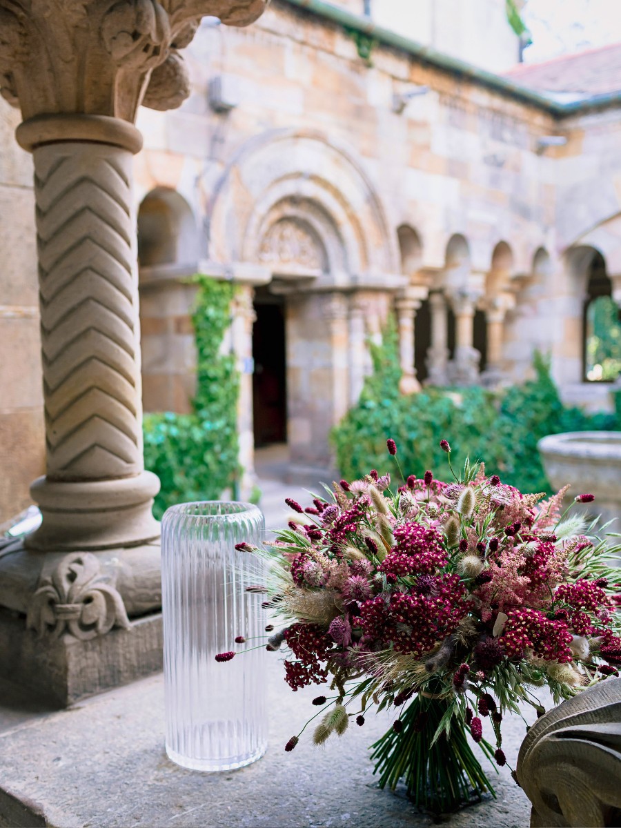 Celebrating Summer bouquet Krisztián Köver Creates Summer-Themed Floral Designs With Flowers From Grower Marginpar.