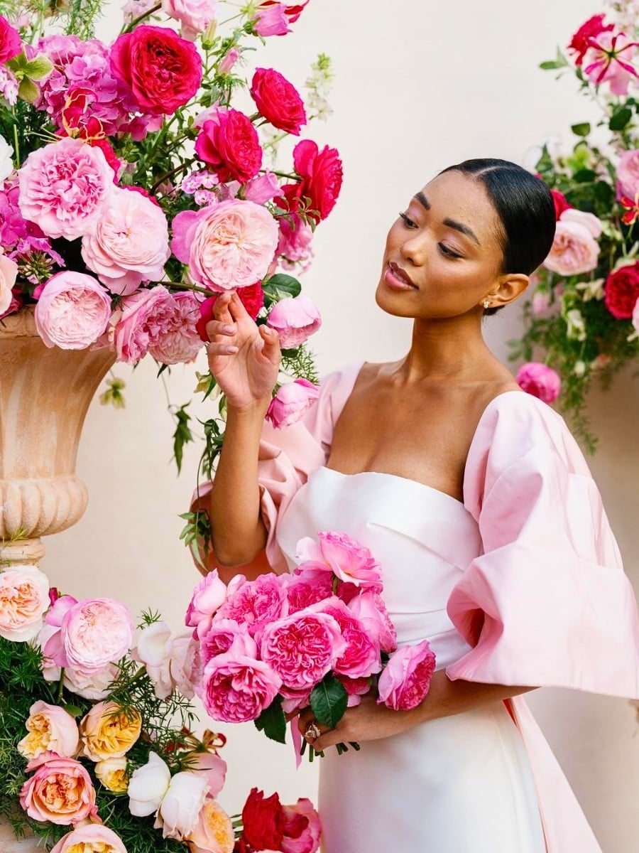 What Flowers Are Best for Summer Weddings?
