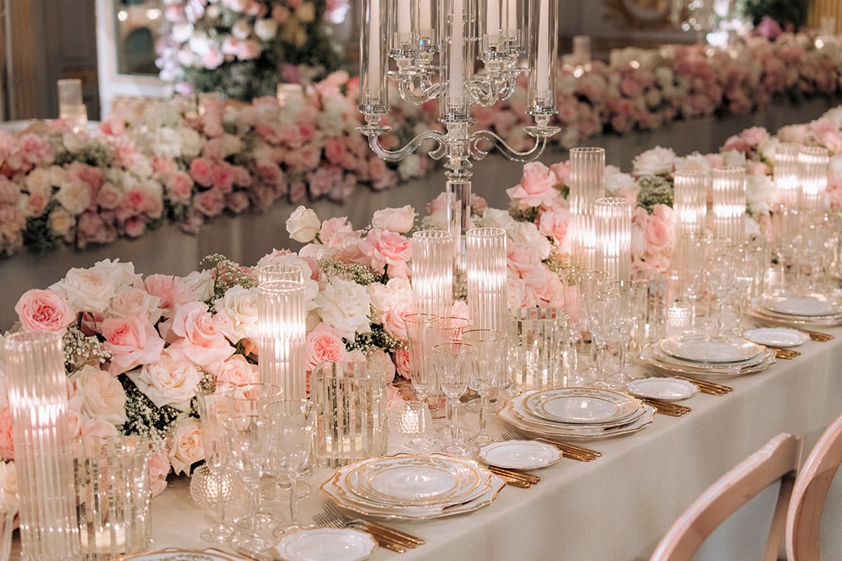 Blooming Haus Michal Kowalski Wedding table Blooming Haus Michal Kowalski Wedding table