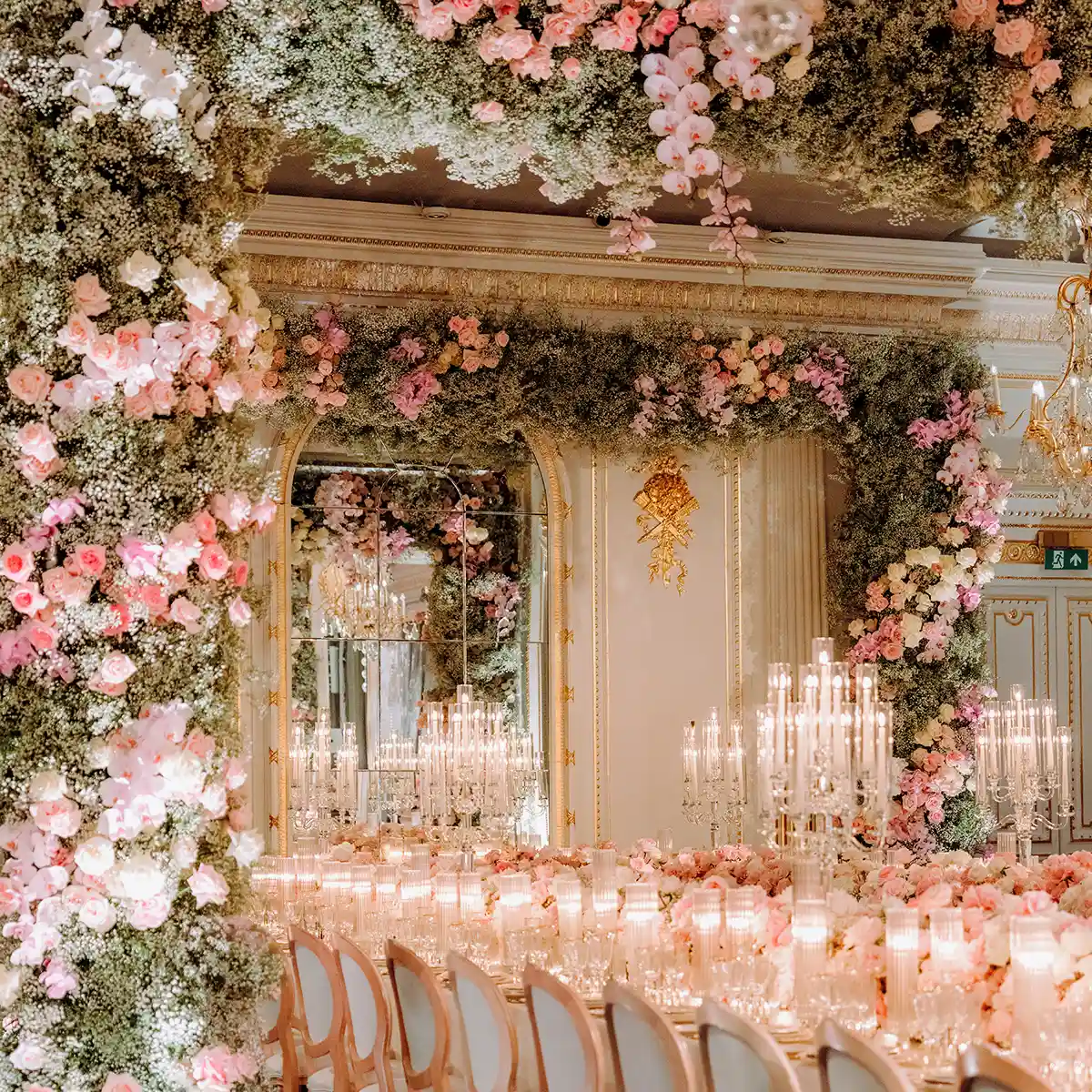 One Wedding, 27,500 Stems, Six Days' Notice