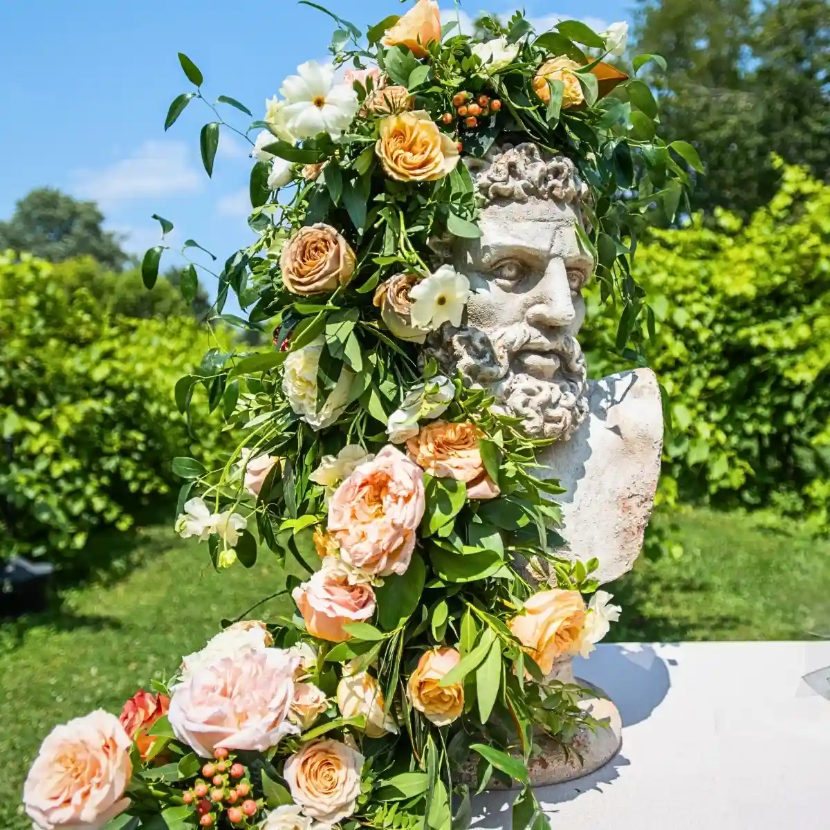 Flowers in Greek Mythology: These Flower and Plant Names Originate in Greek Mythology