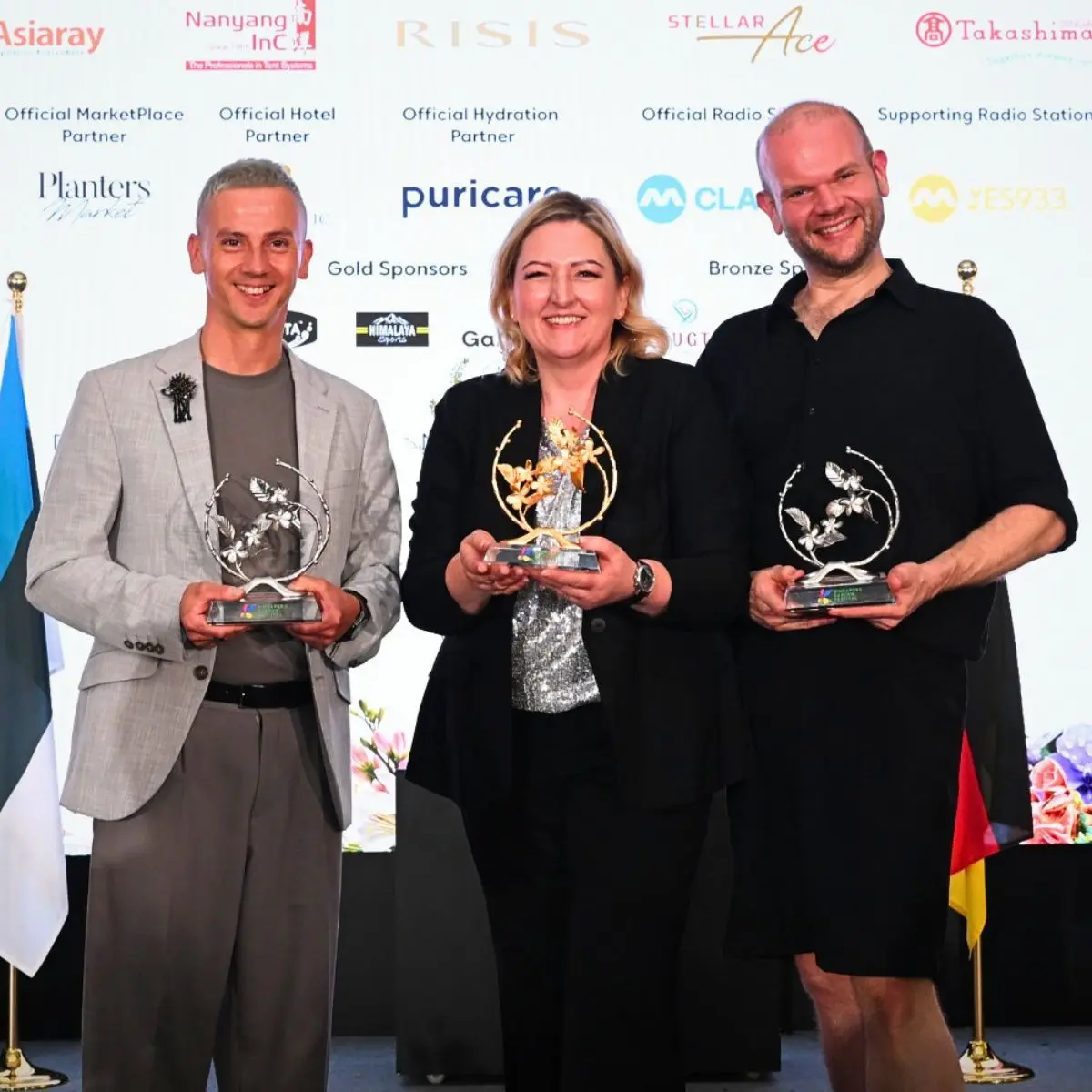 Winners' Podium Floral Windows to the World Singapore