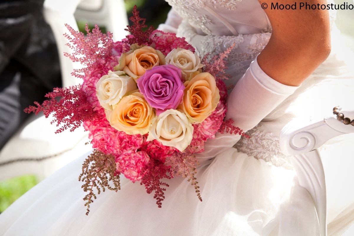Michele Squeri wedding bouquet - on Thursd