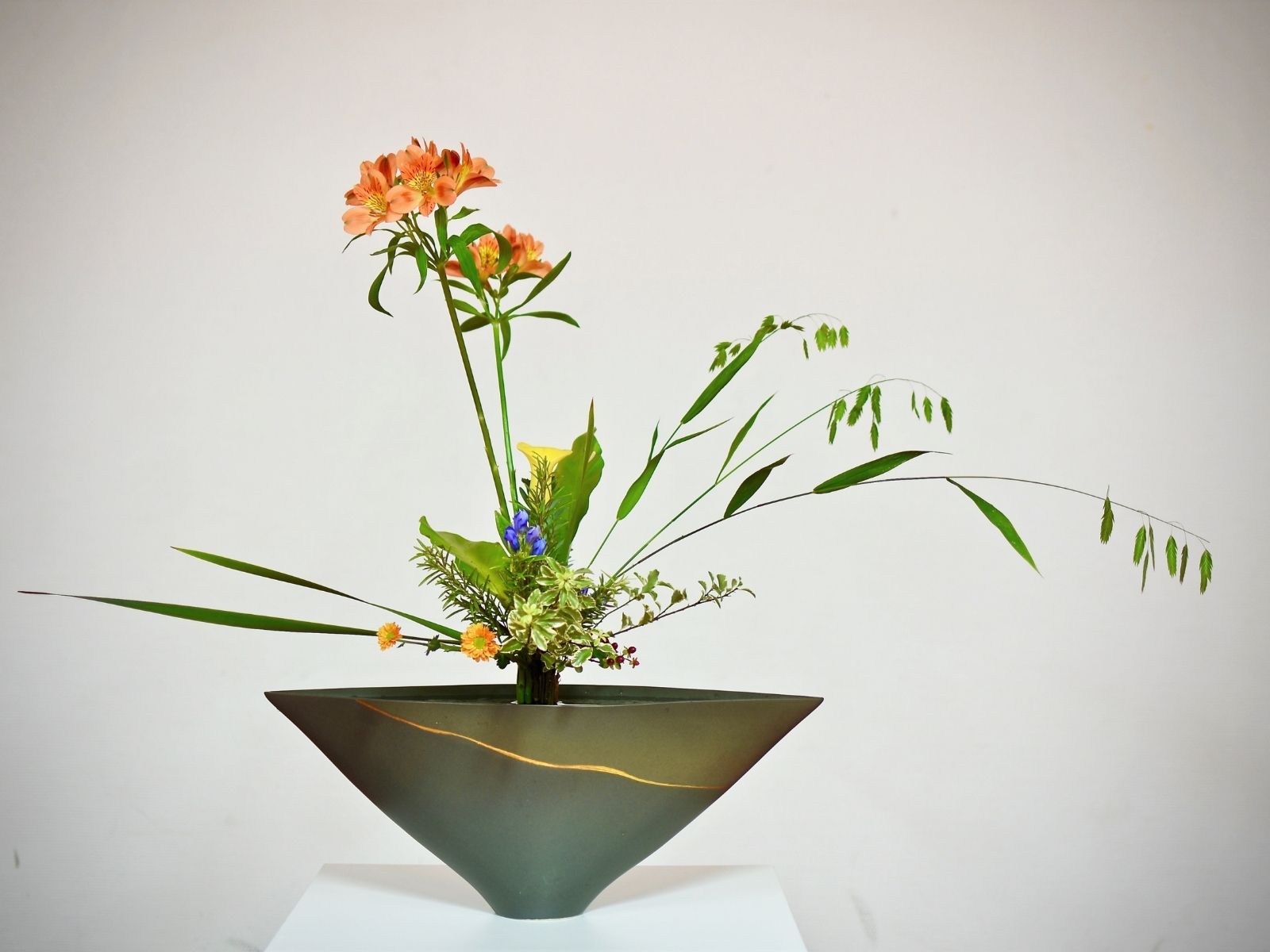 Els and her passion about Ikenobo, the heart of Ikebana on Thursd