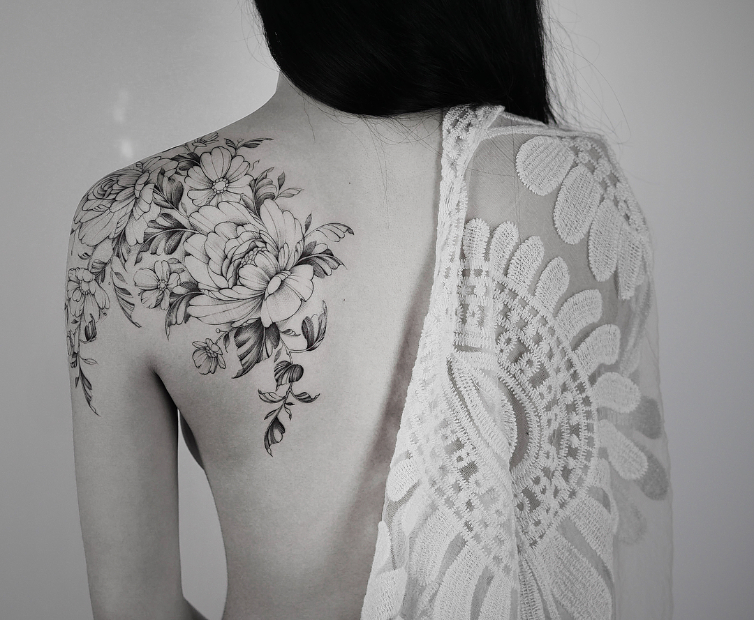 15 Black And White Floral Tattoo Designs