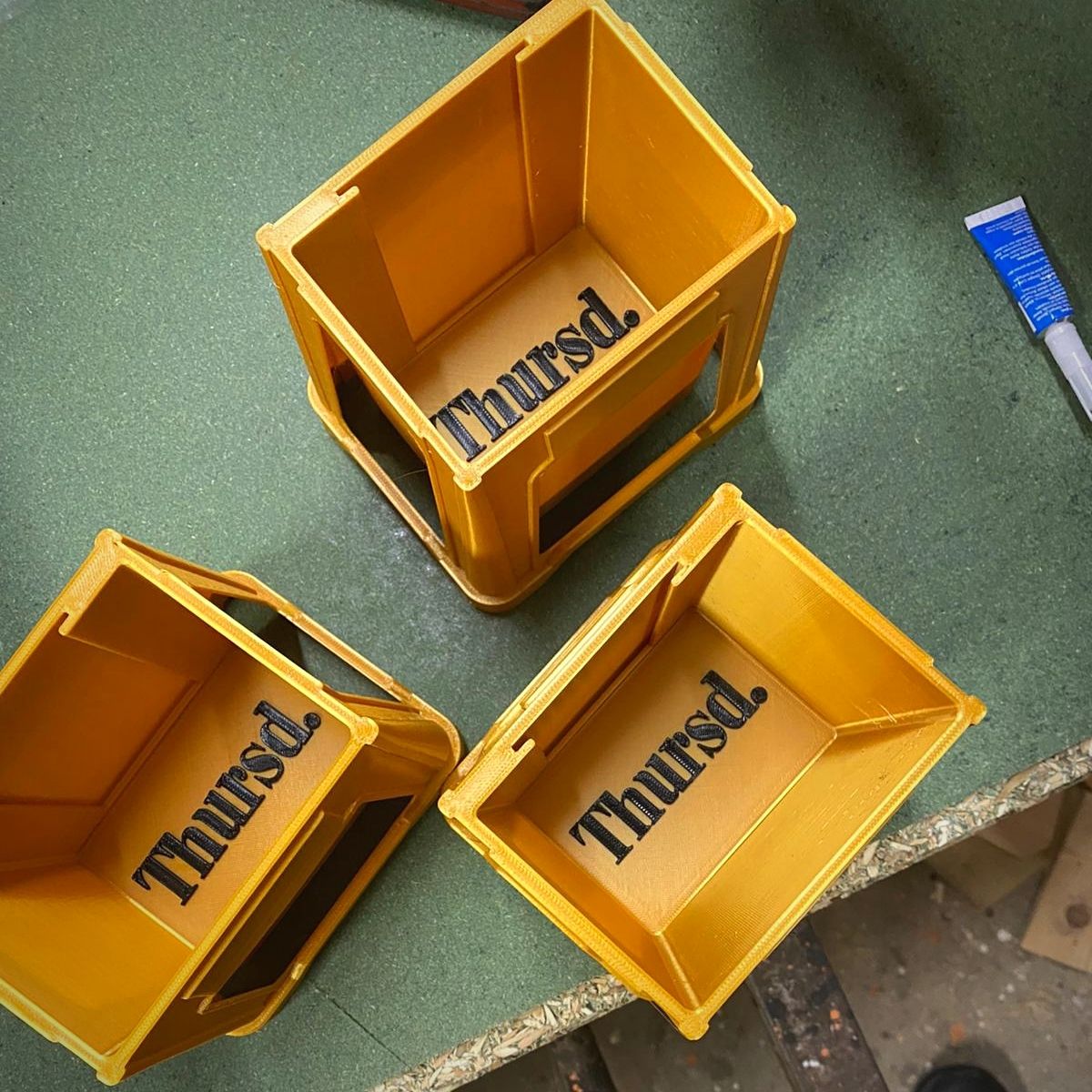 Golden Thursd Bucket by Deboprojects - 3 pieces ready - on Thursd.