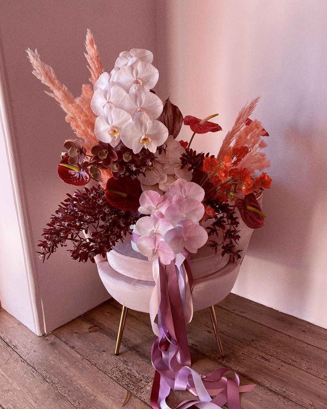 flowersbybrettmatthewjohn_What is The Actual Vase Life of Dried Flowers_fresh dried mixed bouquet on thursd