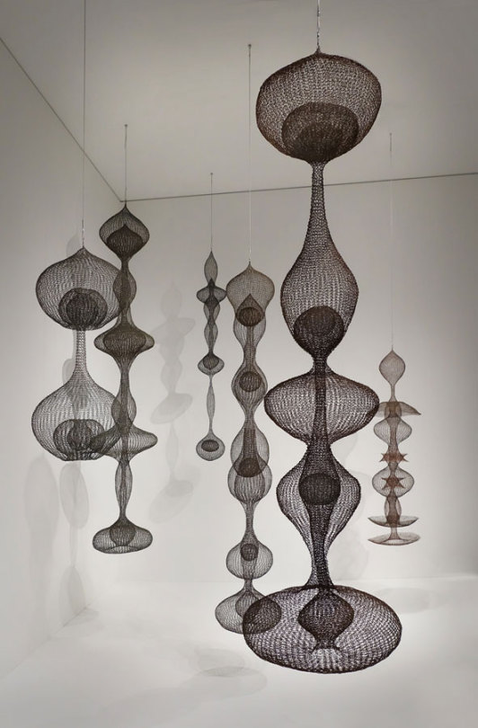 The Intricate Metal Sculptures of Ruth Asawa009