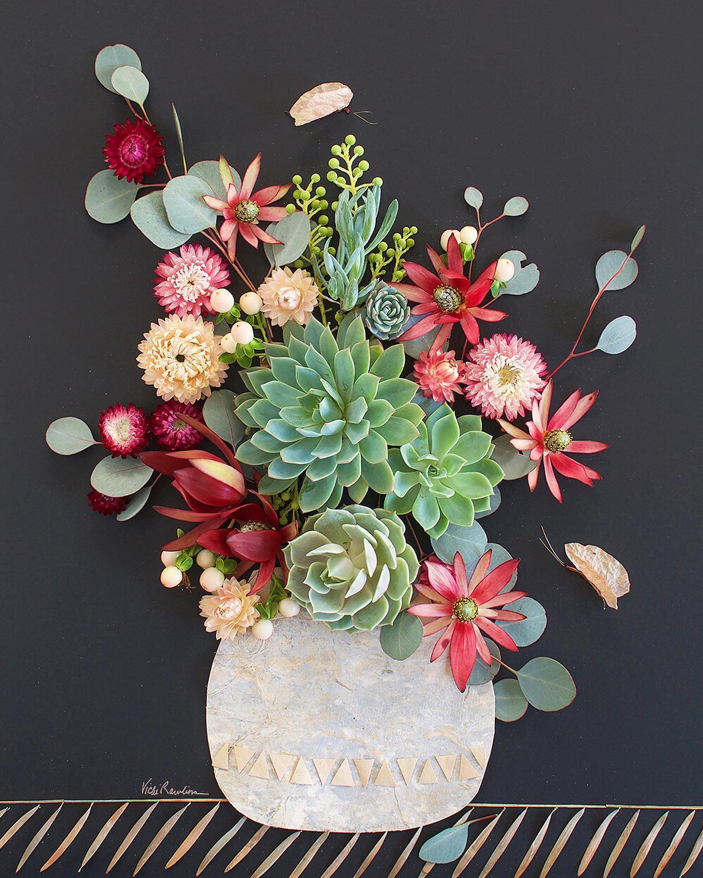 Blossoms and Twigs Are Turned Into Stunning Floral Compositions010