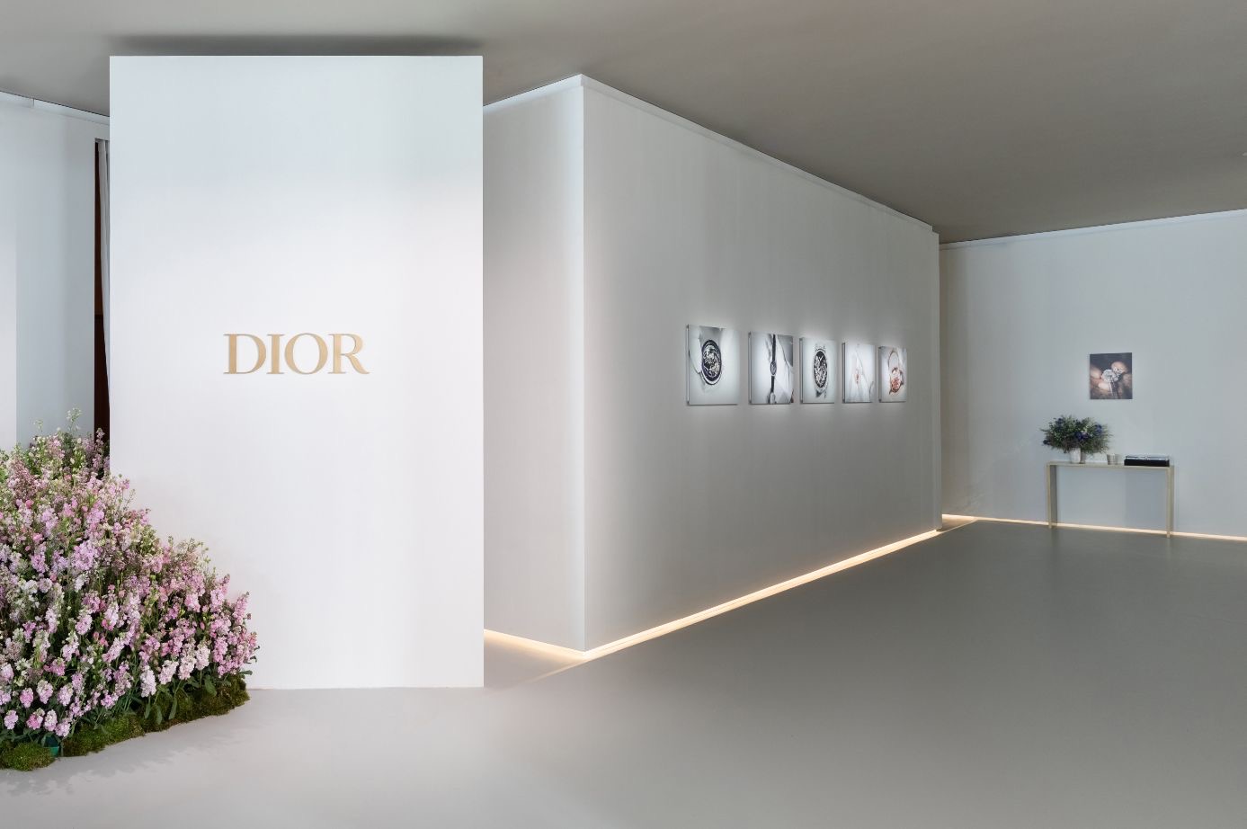 Inside the Blooming Mind of a Floral Fashion Icon - christian dior - expose of flowers and jewelry - on thursd