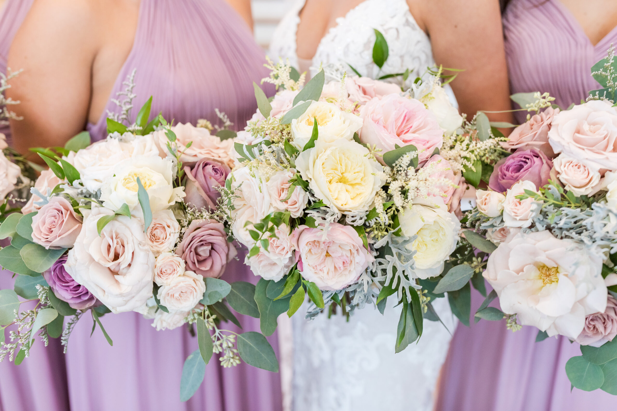 Erin McLarty - Eden's Echo - interview on Thursd - Monica Roberts Photography - wedding and bridesmaids bouquets
