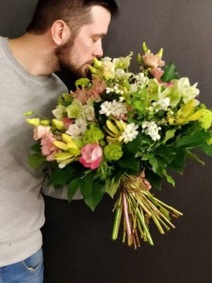 Gaetan Jacquet - French Florists with Avalanche+ - on Thursd. Profile