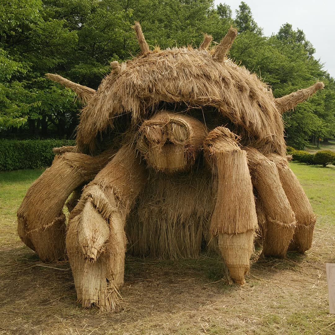 Behold the Enormous Straw Sculptures of Japan’s Wara Art Festival003