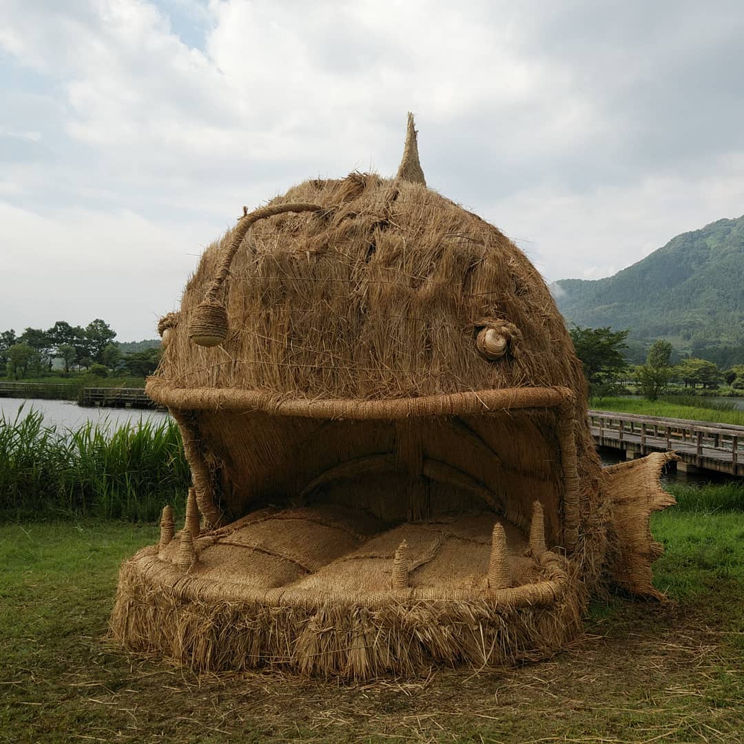 Behold the Enormous Straw Sculptures of Japan’s Wara Art Festival004