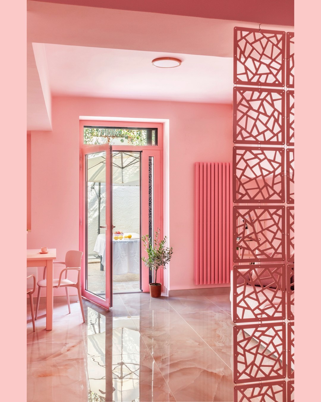 Thursd Floral Color Trend 2022 – Genuine Pink003