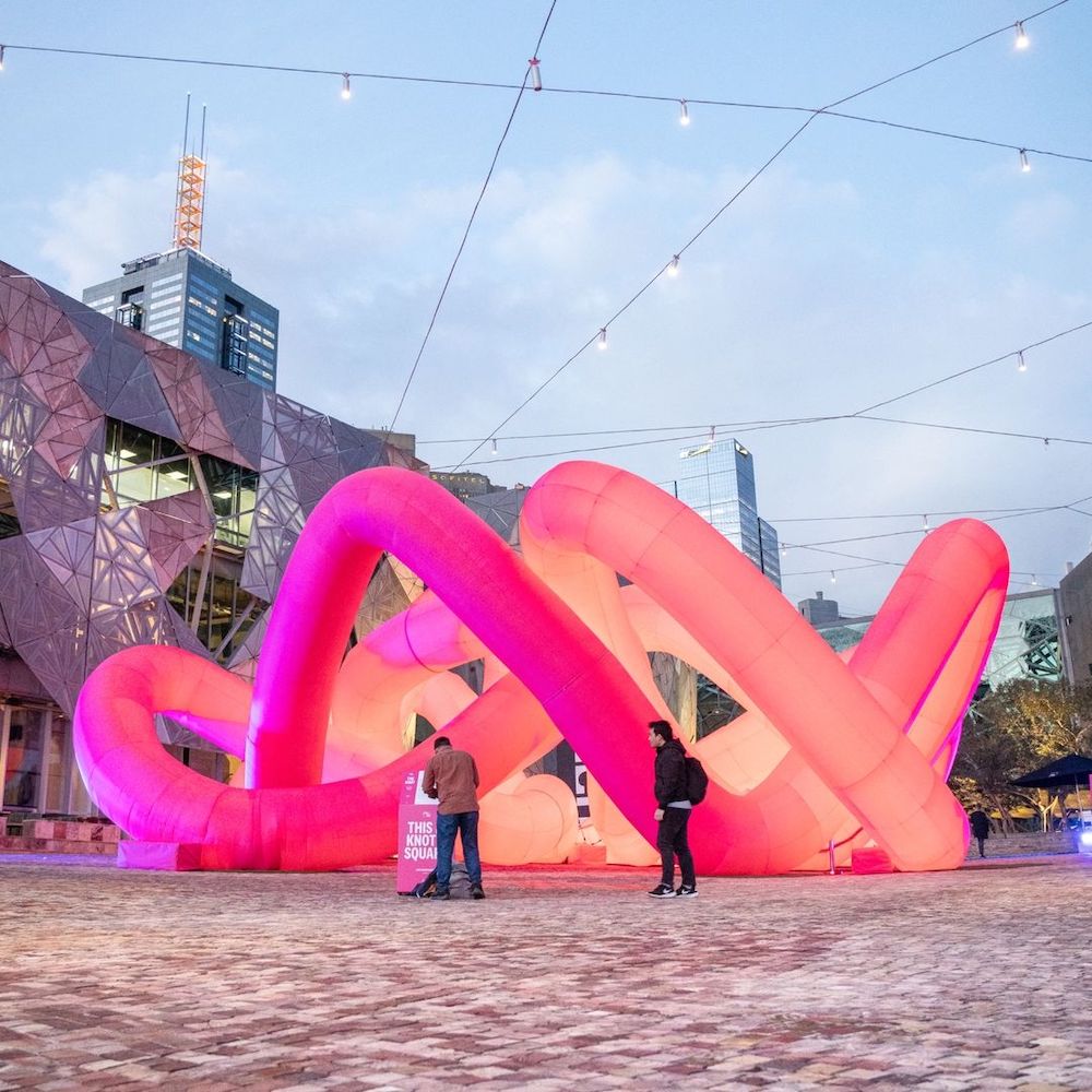 Pink Sets the Tone in the Immersive Installations by Cyril Lancelin007