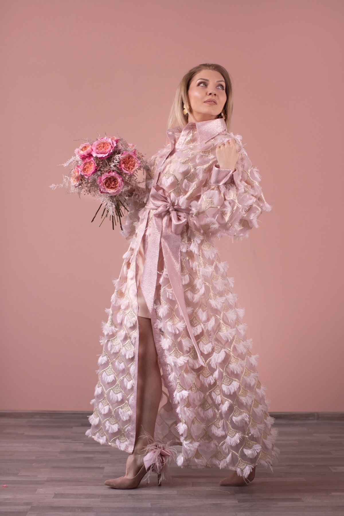 Yes! A Floral Interview With Alina Neacsa – Thursd.com Ambassador For 'Genuine Pink' - Article on Thursd