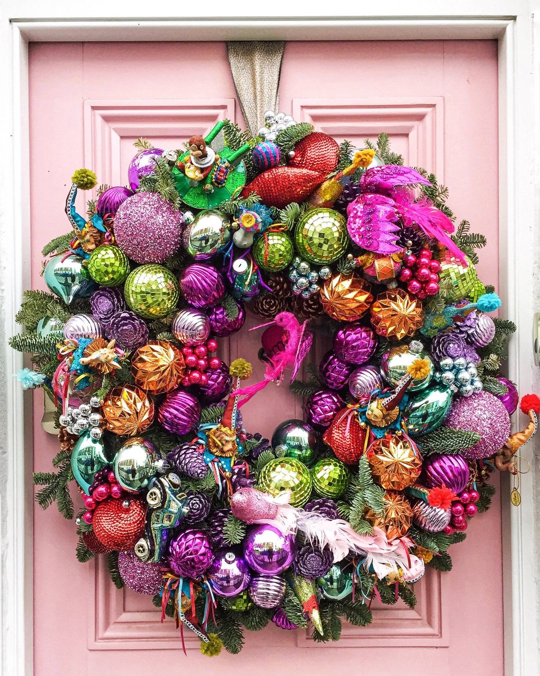 Christmas Floral Designs That Will Get You in That Festive Mood003