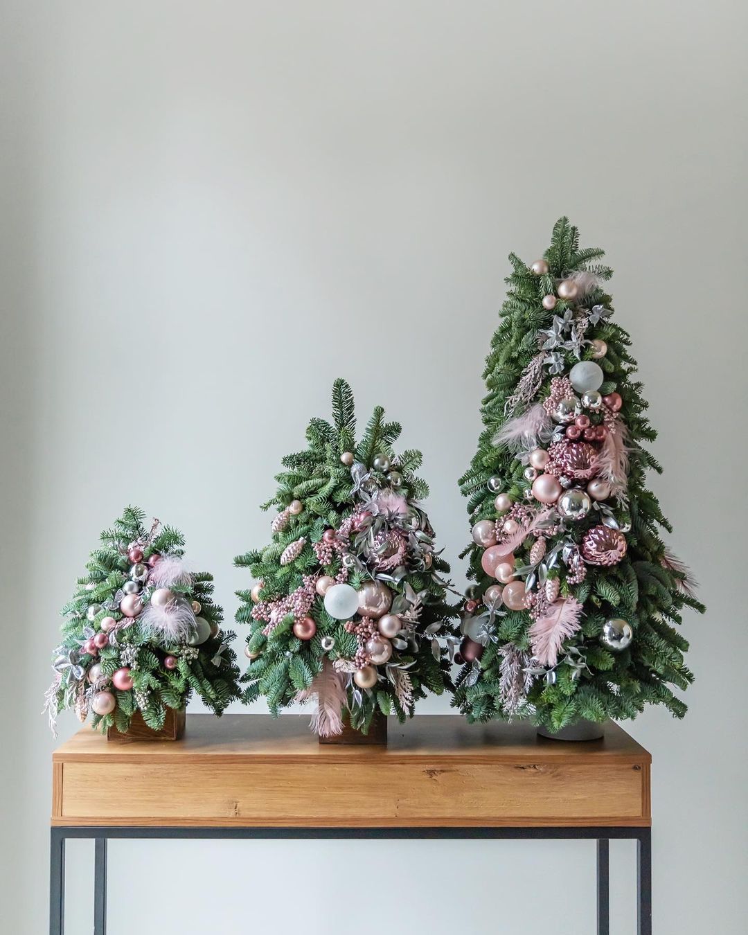 Christmas Floral Designs That Will Get You in That Festive Mood016