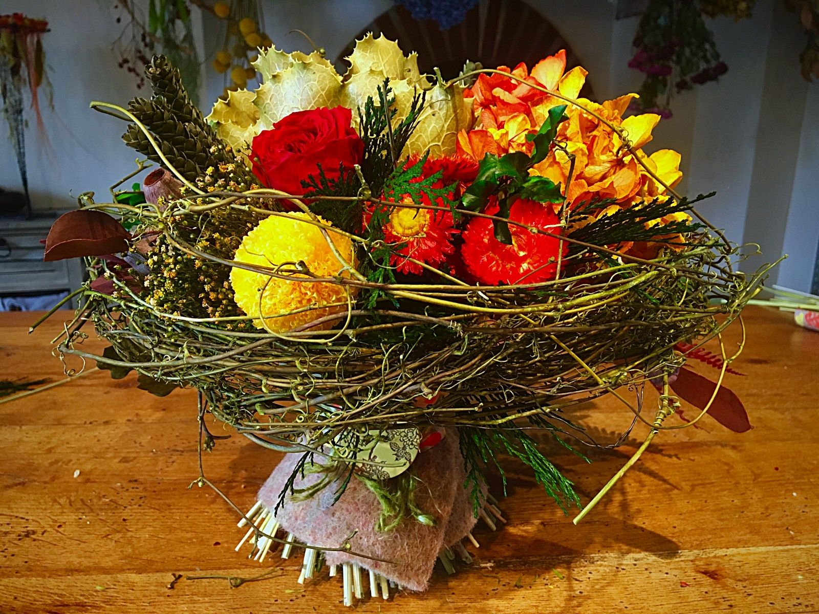 Great Time for Dried Flowers - Mikala Forcellini - Mixed flowers 4
