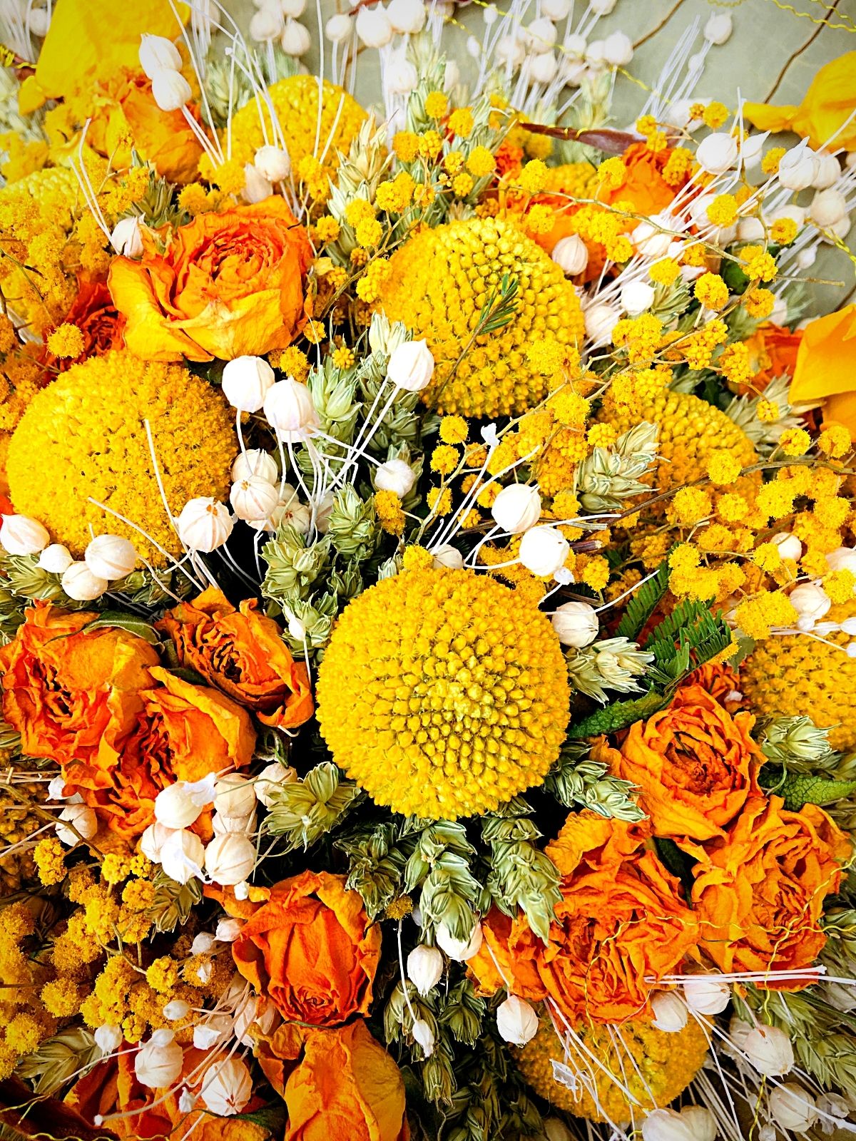 Great Time for Dried Flowers - Mikala Forcellini - Mixed flowers