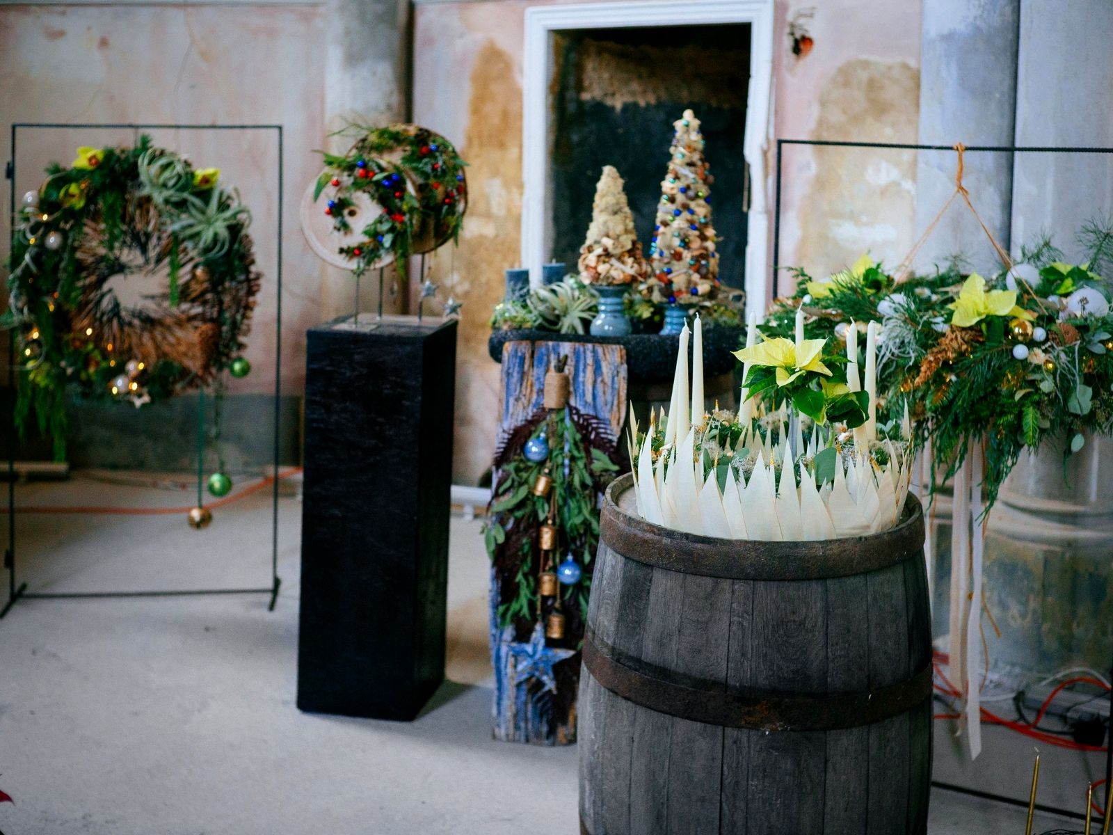 Monika Bebenek's  Magic of Christmas in a Castle - Blog on Thursd - Blog on Thursd
