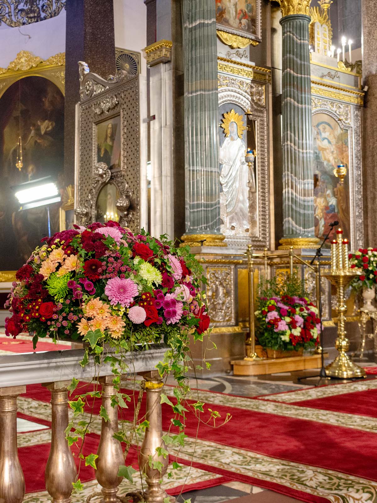 Renaissance of Flower Arrangements for Russian Orthodox Easter 02