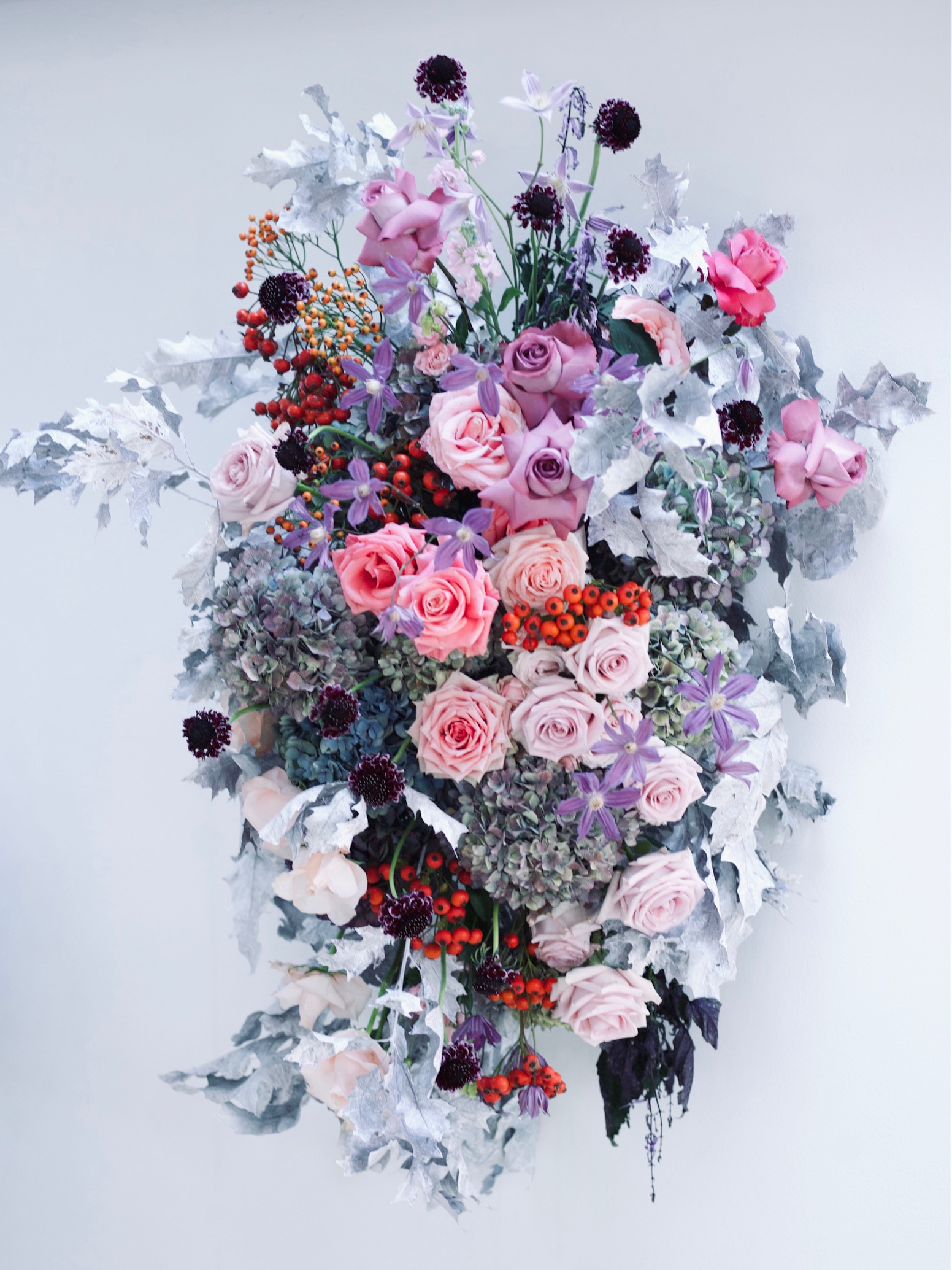 Wall arrangement with De Ruiter Roses by Katya Hutter