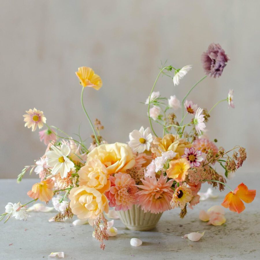 mossandstonefloraldesign - the best summer flower designs on instagram - on thursd