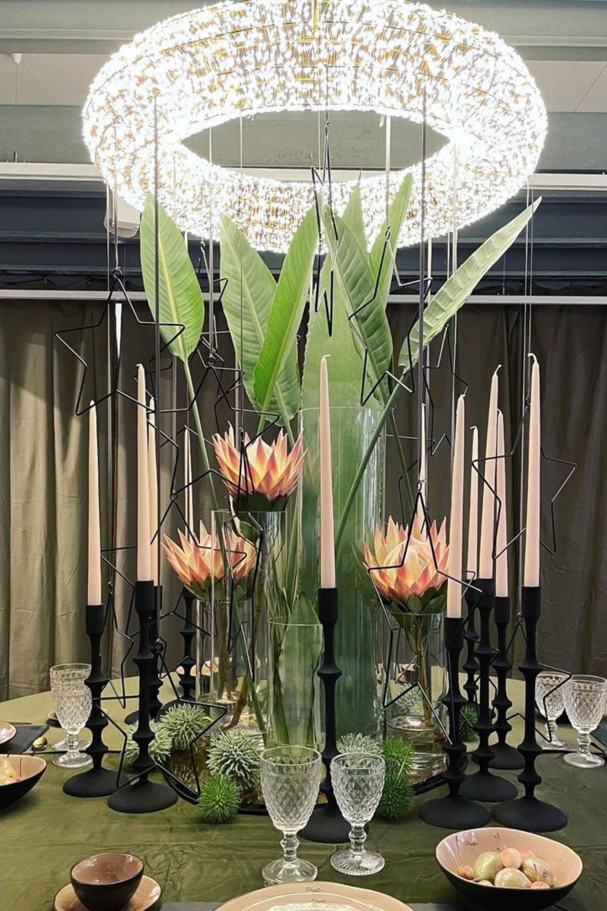 Genuine Pink Scented Orchids as Inspiration for X-Mas Designs - Alex Segura - Blog on Thursd (6)