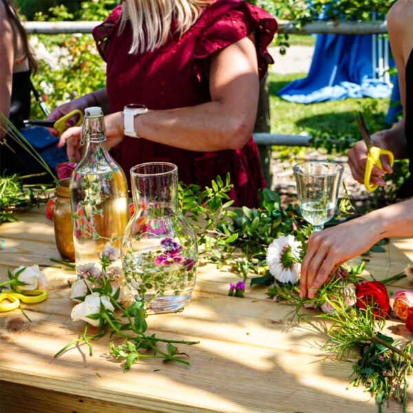 The Zero Waste Flower School of Kwiaty & Miut