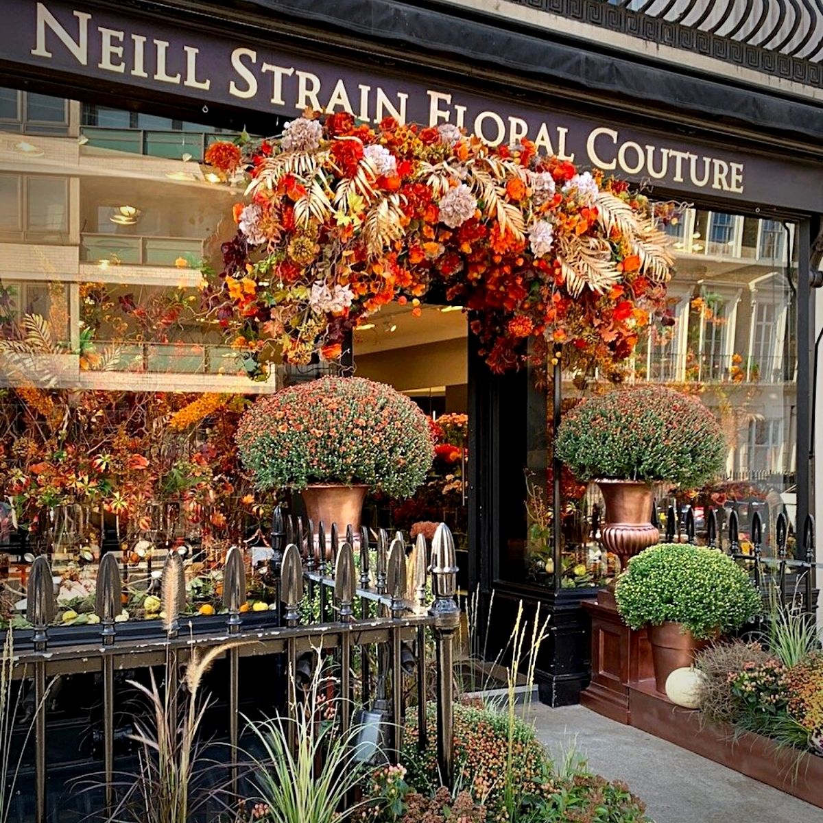 celebrating-halloween-and-thanksgiving-at-neill-strain-floral-couture-featured