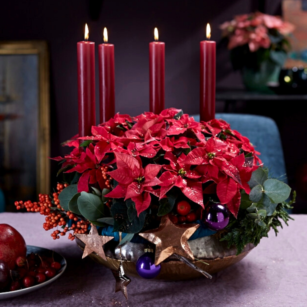 timeless-holidays-with-blooms-christmas-trend-classic-elegant-featured