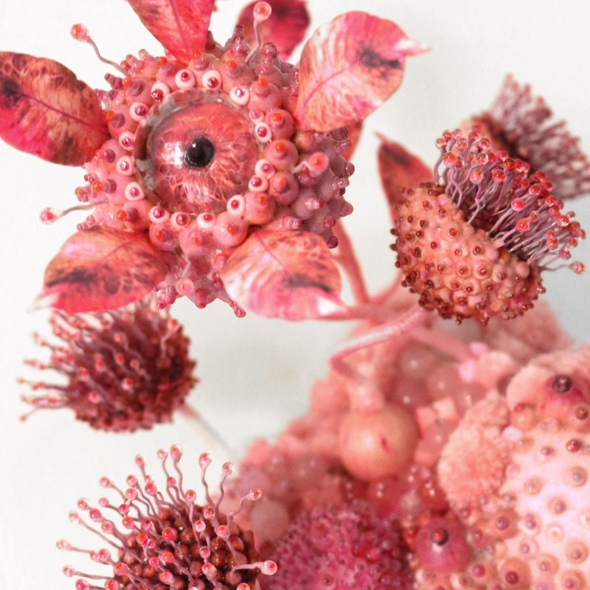 amy-gross-creates-hand-crafted-sculptures-of-the-natural-world-featured