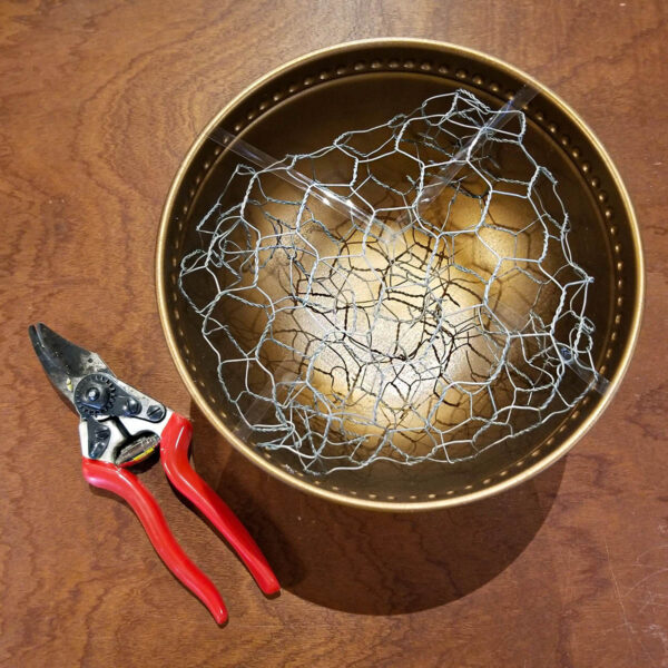 Chicken wire bowl