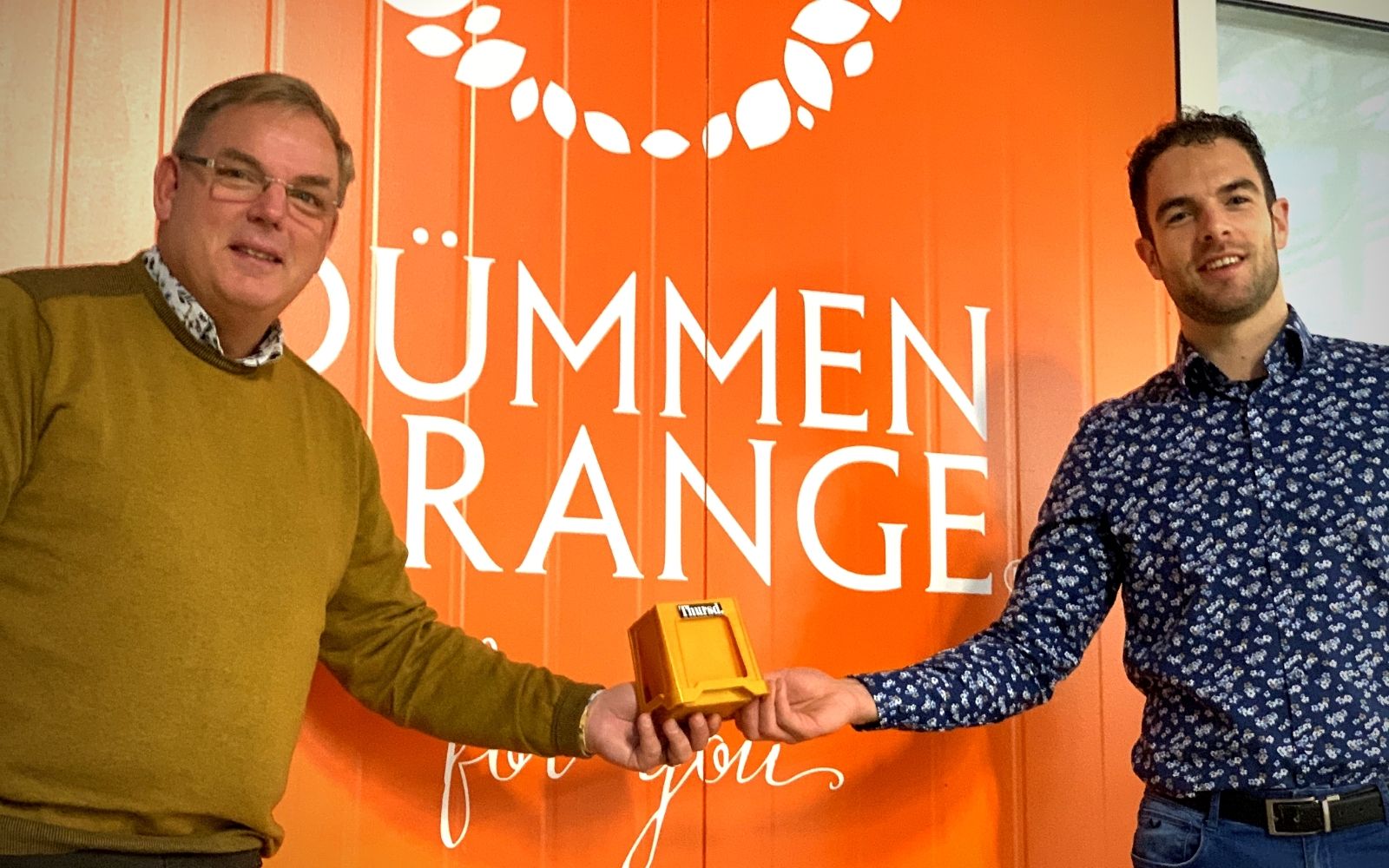 Golden Thursd Bucket for Thursd Online Trade Fair - Dummen Orange