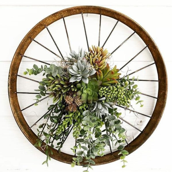 Plant Design Favorites on Instagram succulent wheel design