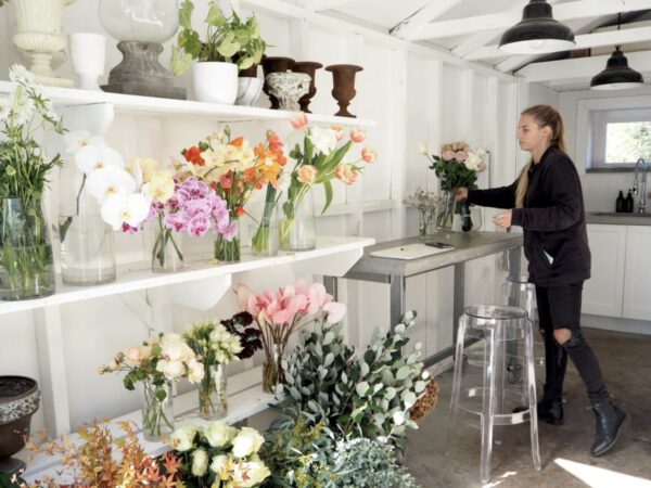 Flowers en vogue – Behind the scenes - Boutierre Girls on thursd - in studio