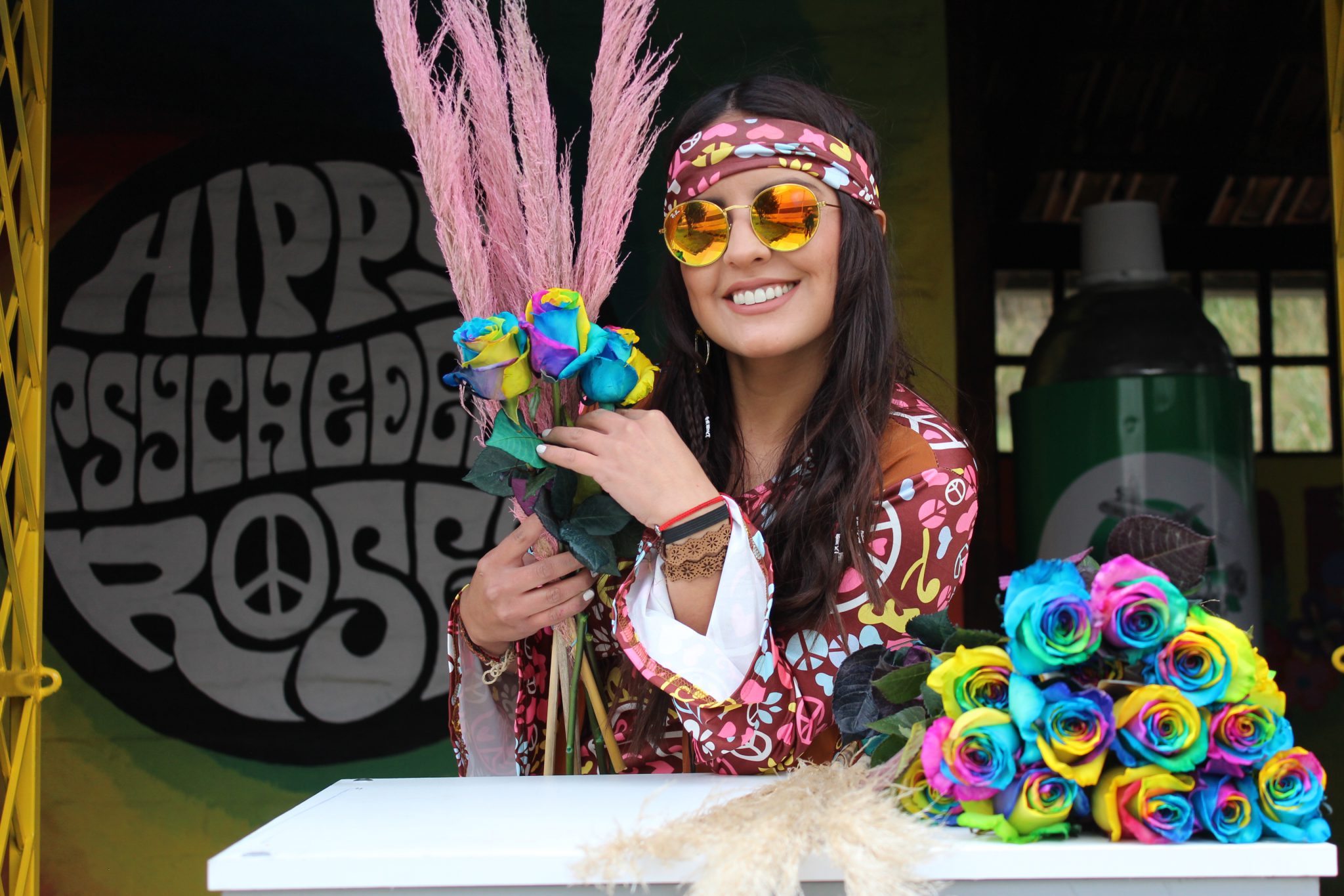 first-ever-hippy-psychedelic-roses-love-in-at-jet-fresh-flowers-featured