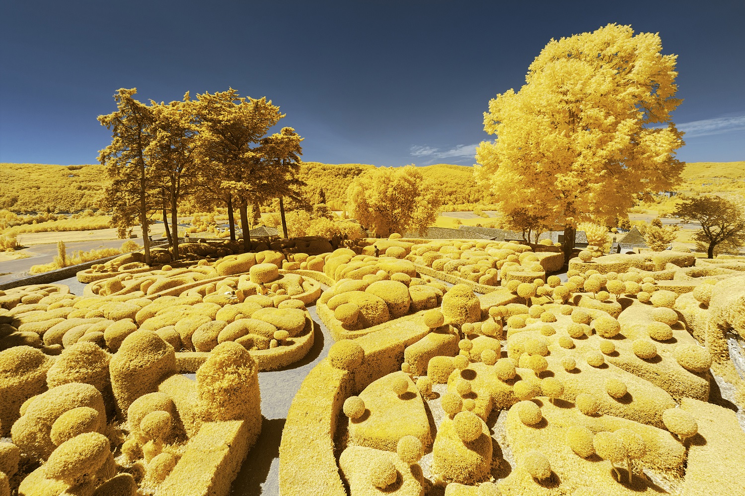 Pierre-Louis Ferrer Captures the Dordogne in France