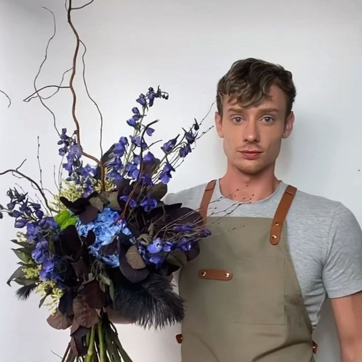 alexander-campbell-known-as-@acfloralstudio-is-a-real-tiktok-and-instagram-guru-with-over-1-million-followers-featured