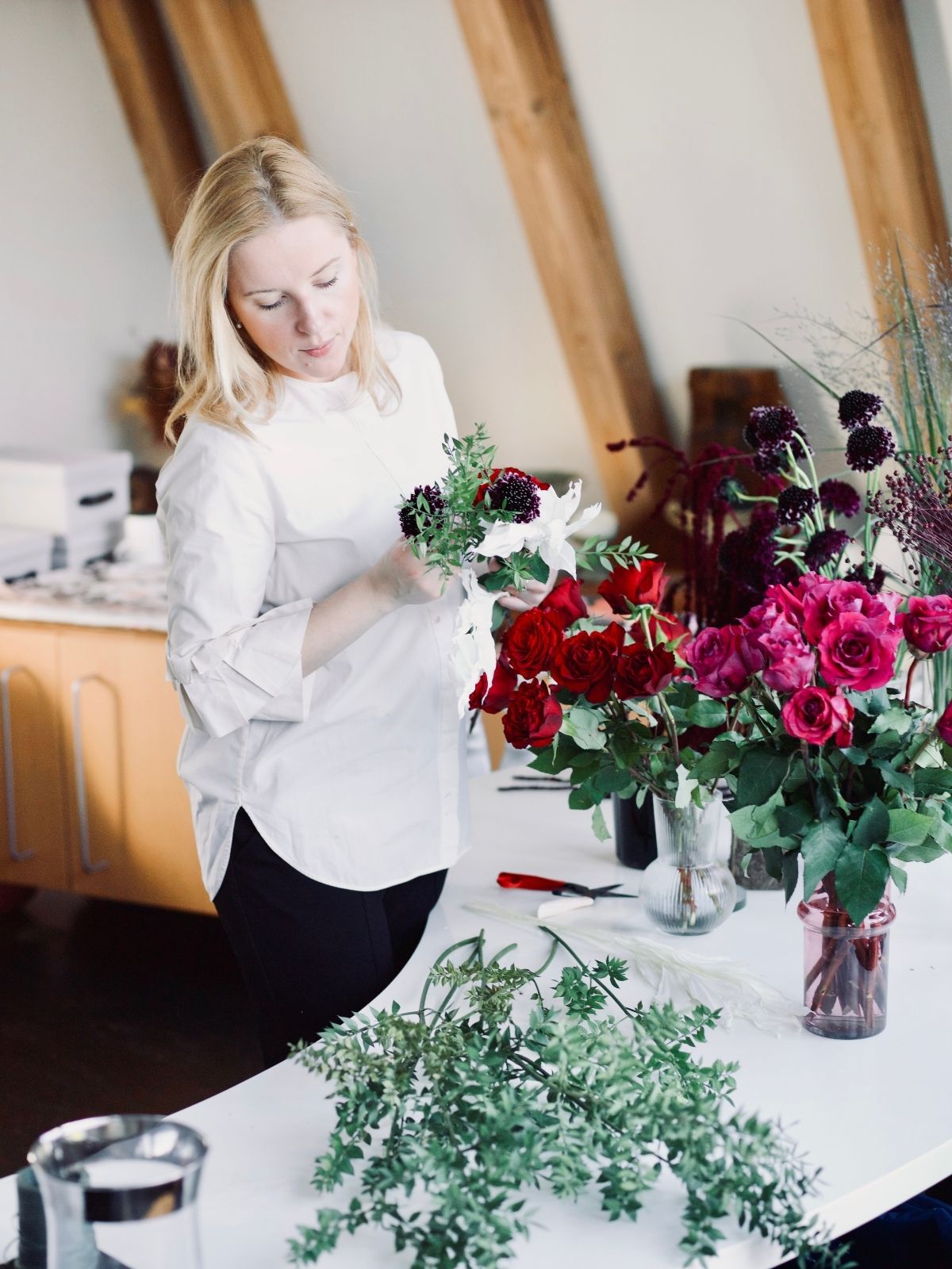 Katya Hutter designing Valentine Flowers - on Thursd