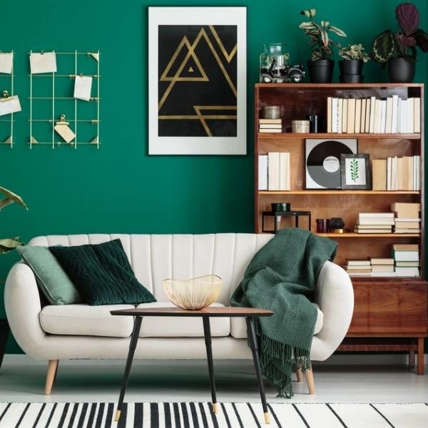 Etsy color of the year 2022 Emerald Green - on Thursd